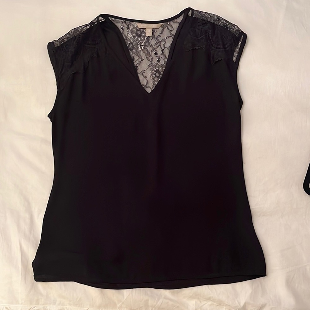 Banana Republic Black Sleeveless V-Neck Lace Accents Size XS